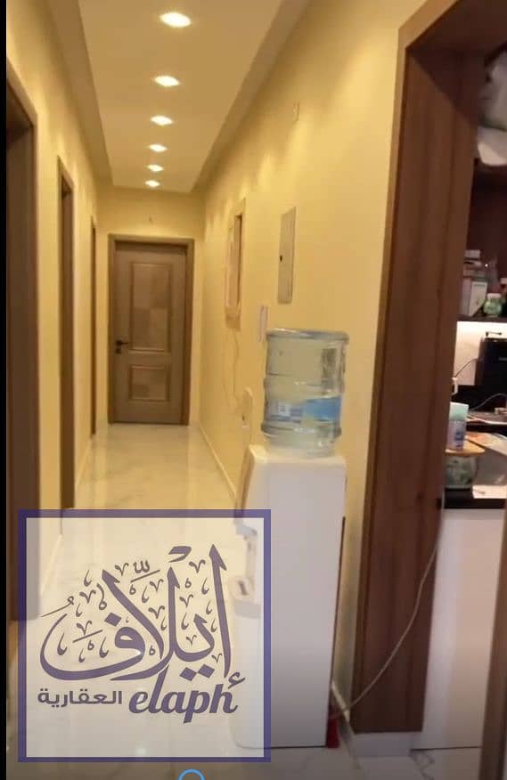 15 نابالتانمم. PNG