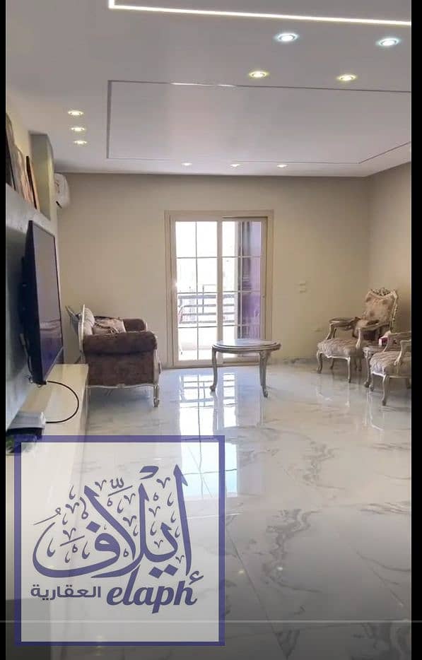 16 تلاتناتوتمن. PNG