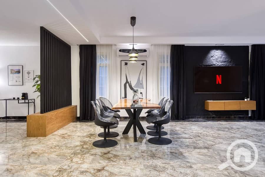 23 f1526a09-a4c5-444e-b238-73b2faaf0809. jpg