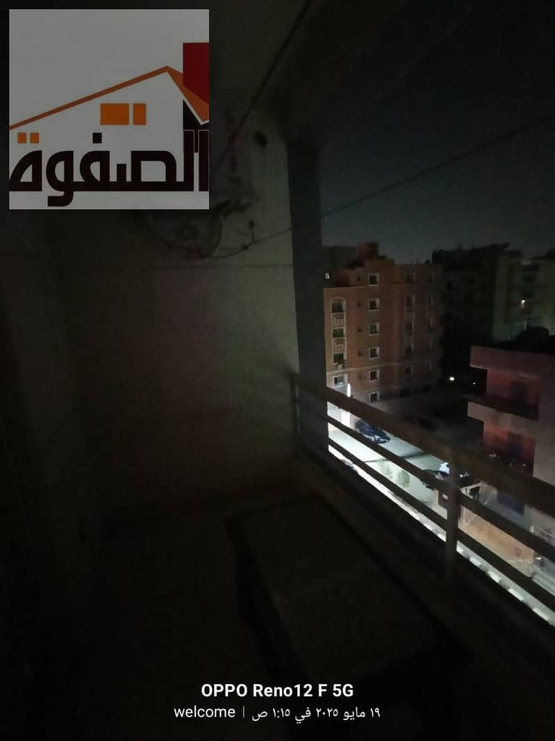 12 15941c65-48b2-4609-b1f6-178143493477. jpeg