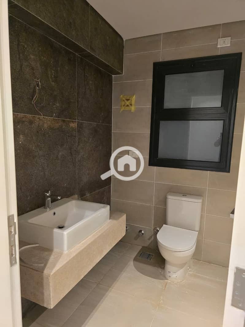 6 WhatsApp Image 2025-10-04 at 11.13. 19 AM (2). jpeg