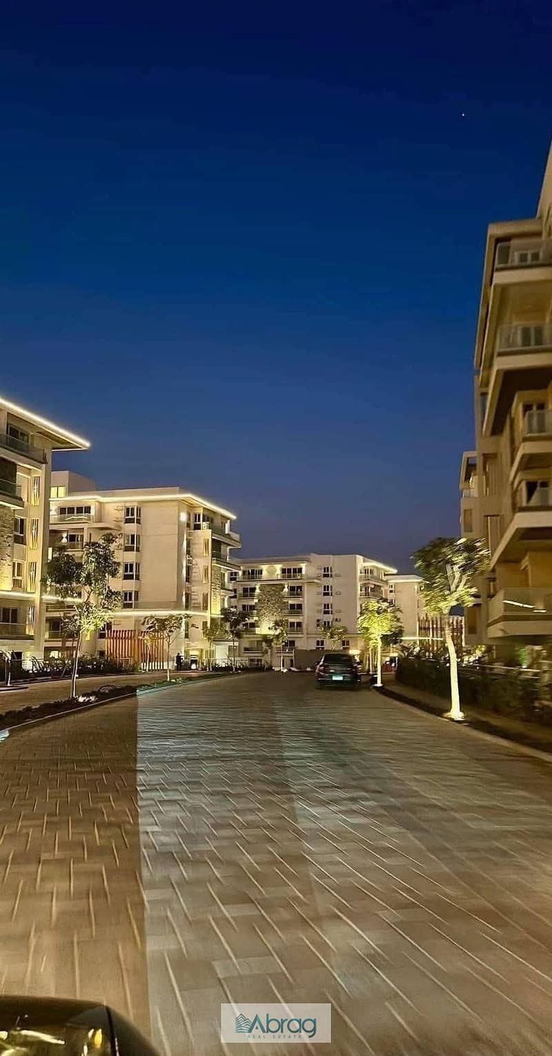 8 571209281_122183949602559992_2341003315329918382_n. jpg