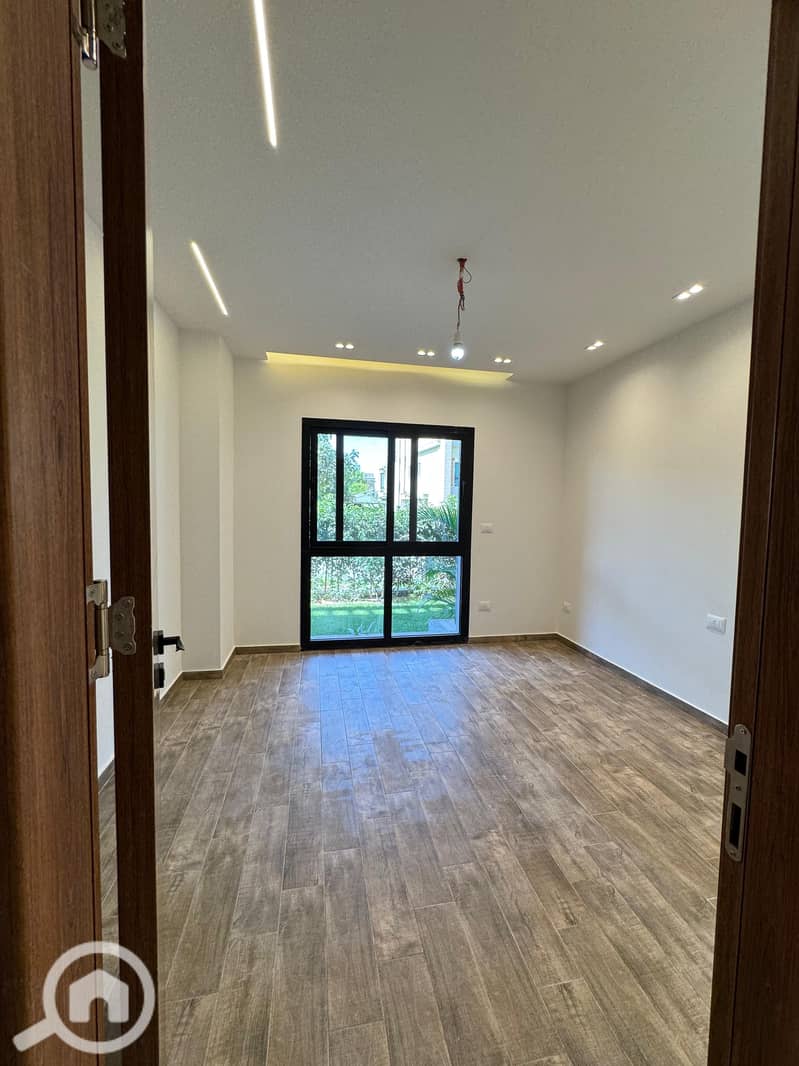 7 50aeaa23-194e-4fe3-80b6-7e9a2484ad08. jpeg