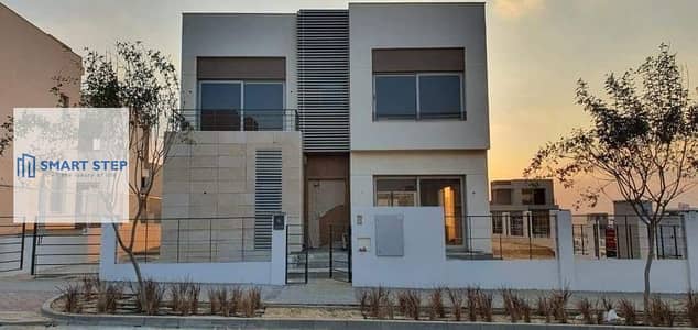 فیلا 4 غرف نوم للبيع في القاهرة الجديدة، القاهرة - 68faddaf-2d95-42d3-824a-9d94cb0f41ad. jpg