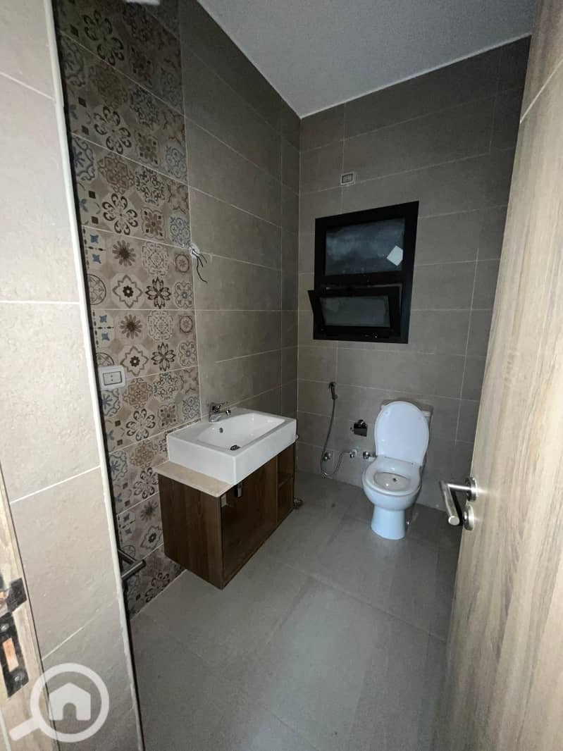 13 WhatsApp Image 2026-01-21 at 15.27. 28 (2). jpeg