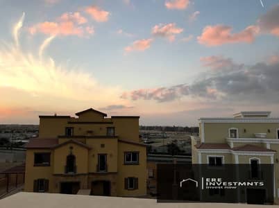 4 Bedroom Twin House for Sale in New Cairo, Cairo - 243aa21a-8152-4d5f-9145-d55033d47306. jpg