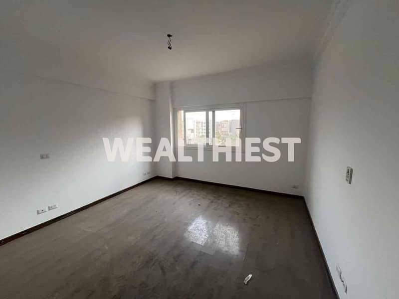 13 50661d83-7c05-4698-a4b6-312028aeea8c. jpg