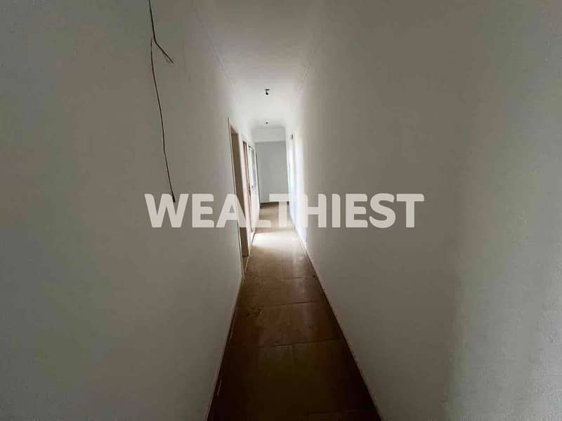 18 f2f7a30c-3150-4ae2-b3de-604e69e2aa05. jpg