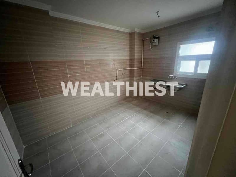 20 3056071f-6f0c-4f11-8c9e-c01cff472c61. jpg