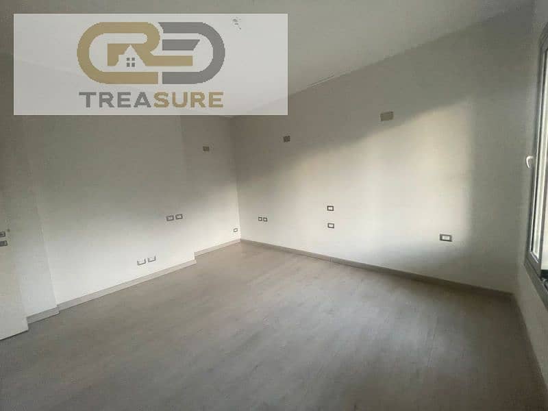 5 WhatsApp Image 2026-01-11 at 2.20. 53 PM (1). jpg