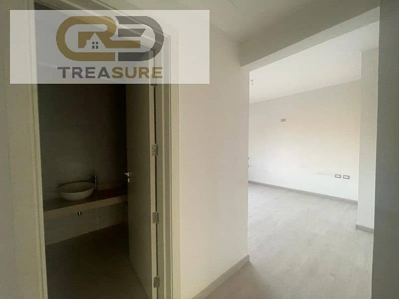 6 WhatsApp Image 2026-01-11 at 2.20. 53 PM. jpg