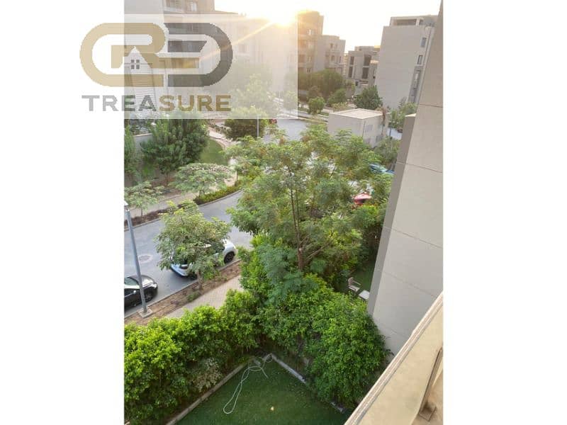 10 WhatsApp Image 2026-01-11 at 2.21. 11 PM. jpg