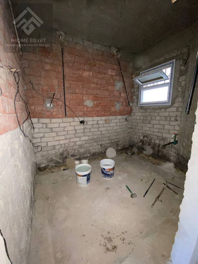 7 8f9c40db-33fb-44eb-bf74-fad0f02fdee7. jpg