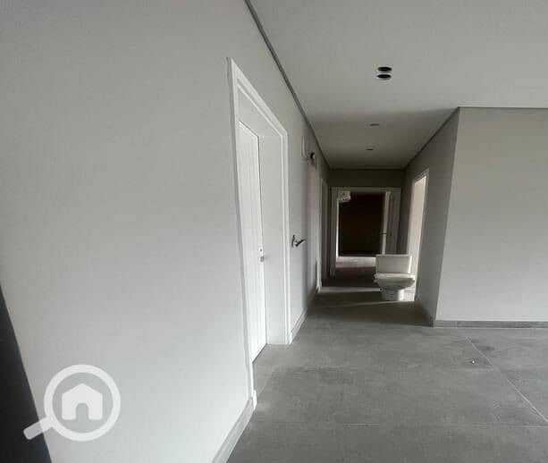 14 WhatsApp Image 2024-09-24 at 14.50. 19_8c2f56bd. jpg