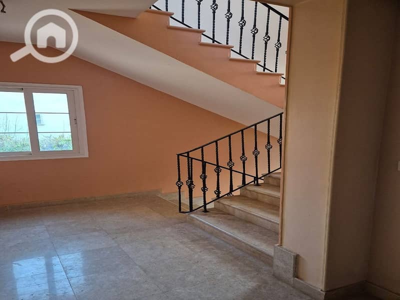 14 95e9dbda-85f5-4f65-bcc4-51a65e39a7f3. jpeg