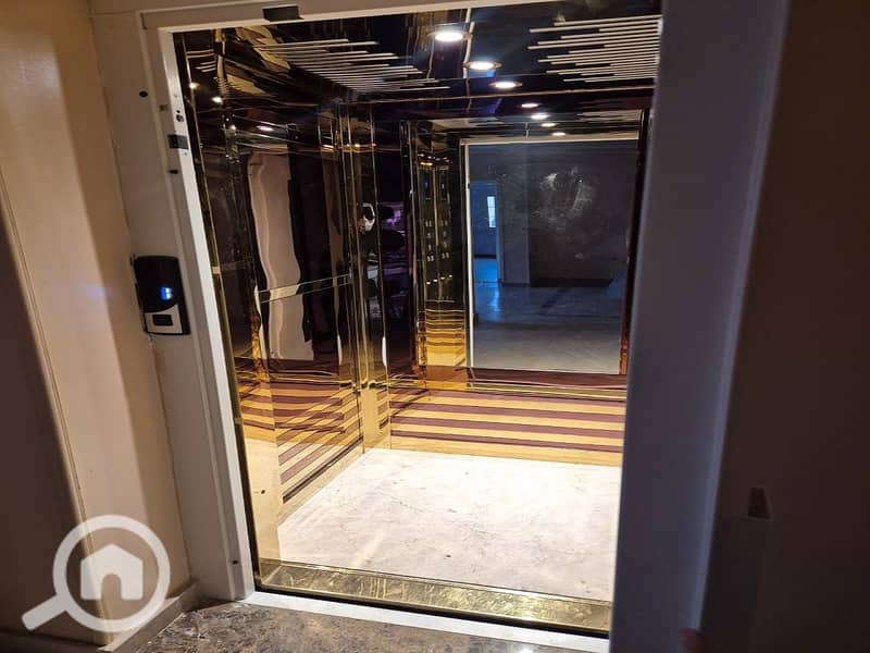 23 a477a11f-f8f5-452f-9348-ecd1e6e3099f. jpeg