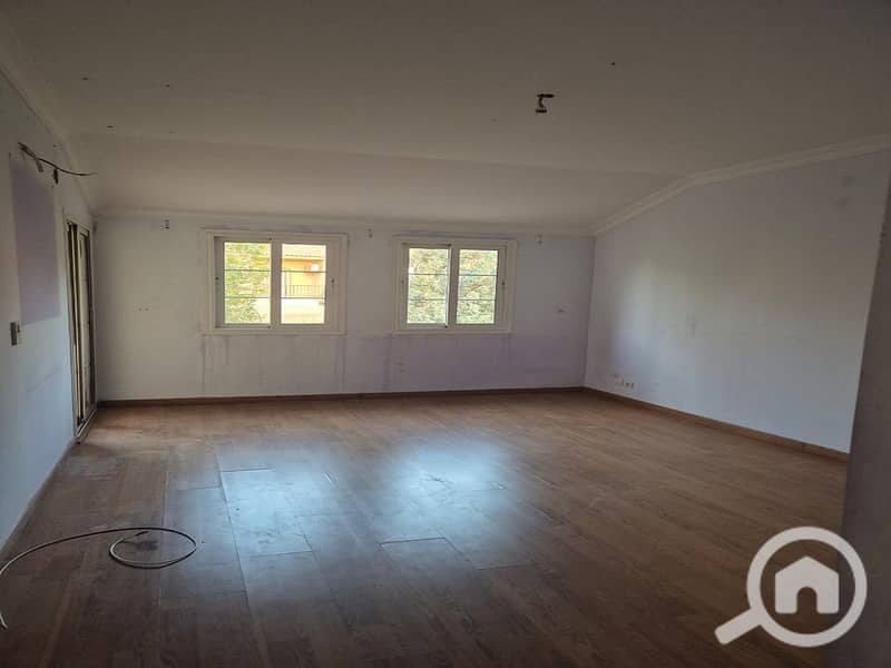 27 b73abce4-fc6f-4fec-8027-0b72c9354ab5. jpeg