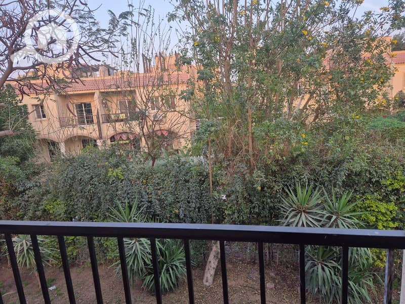 33 f92b9091-bd2f-4f45-b1fe-85e8b202af32. jpeg