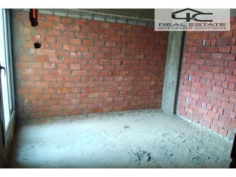 5 3816628-17d82o. jpg