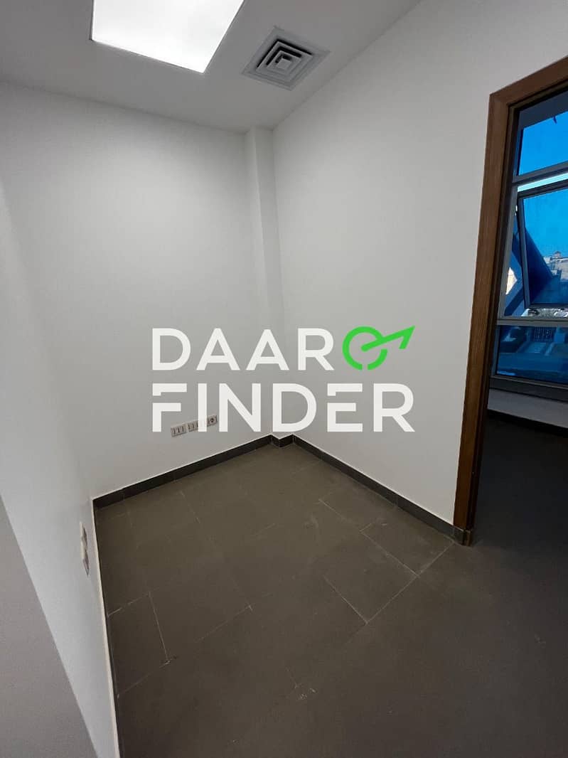 11 16dd761e-f5af-4115-965d-a96f8984c95a. jpg