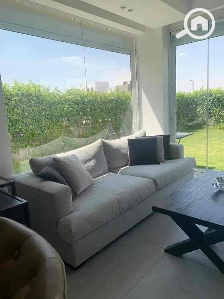 7 459cf0c2-59d1-4d94-a09c-bad15302c881. jpg