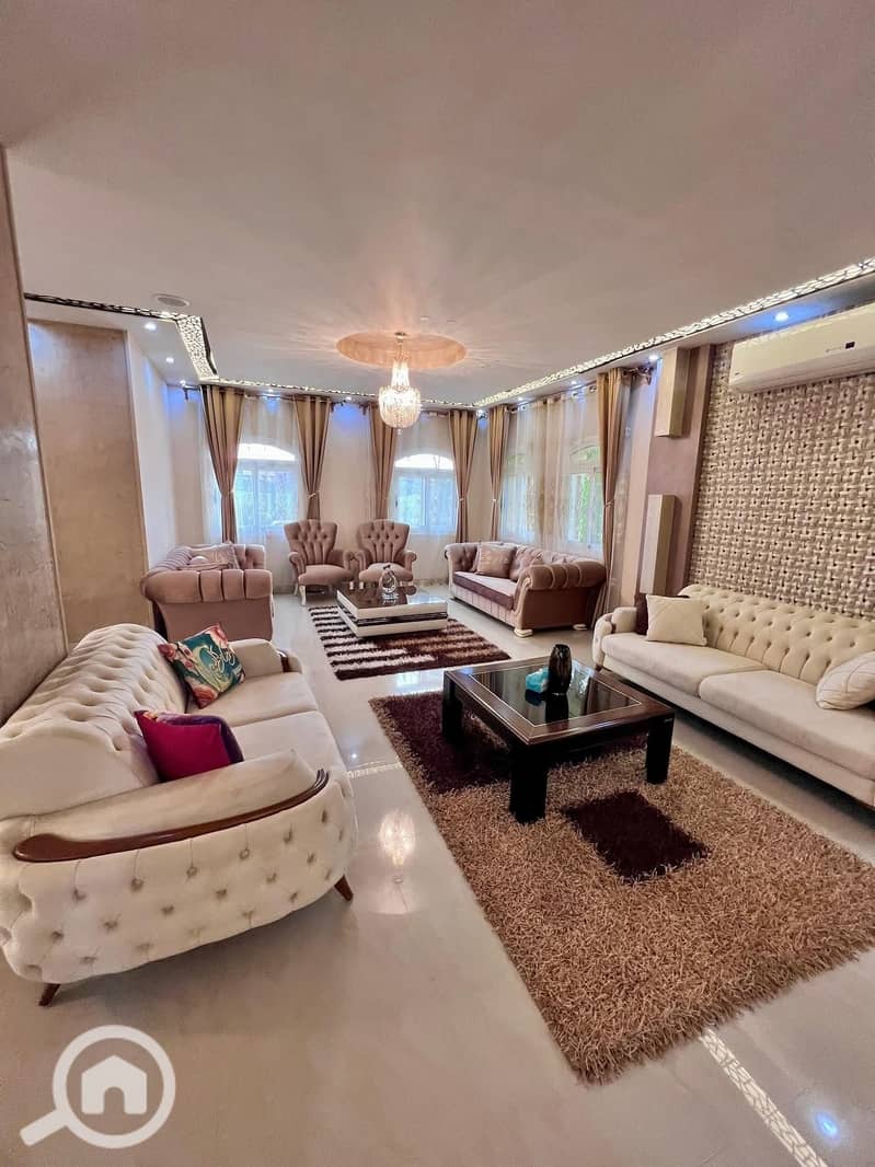 3 576758461_2364489160678193_4390520093026198023_n. jpg