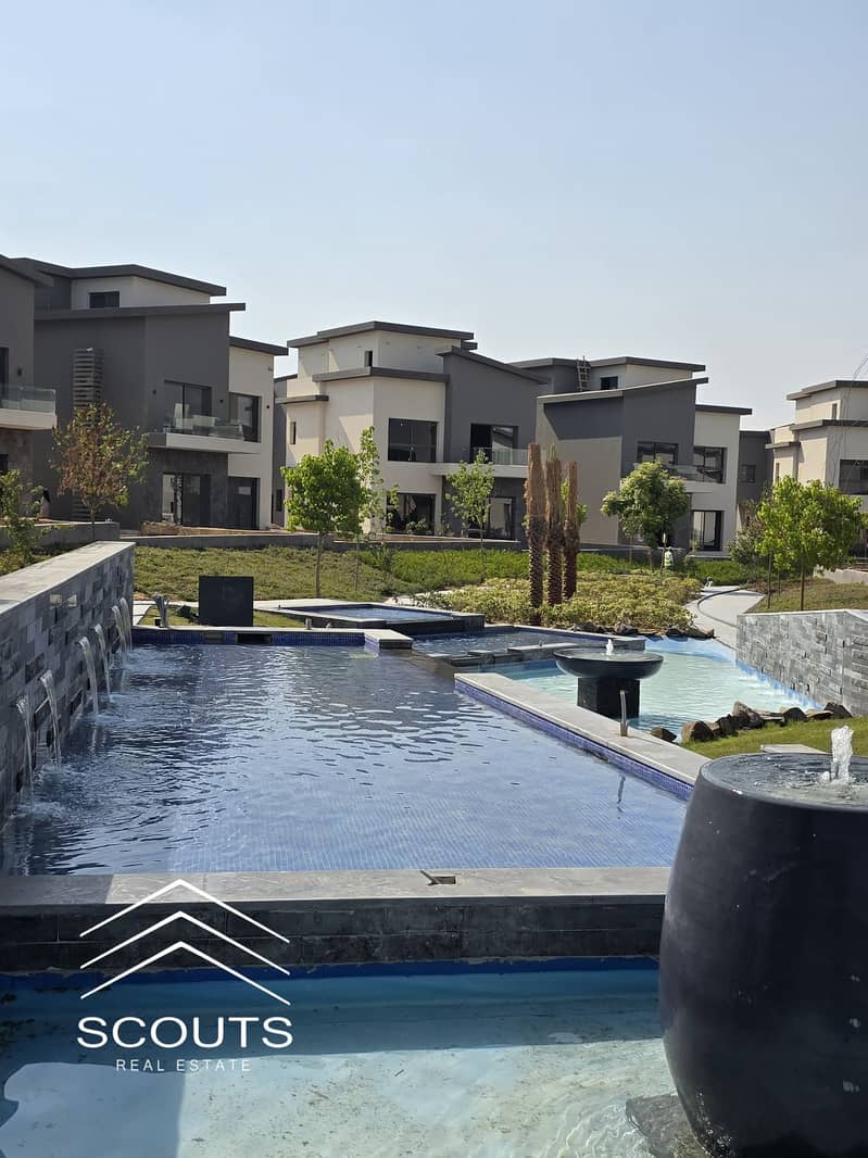 8 WhatsApp Image 2025-10-31 at 21.41. 20_deafe81a. jpg