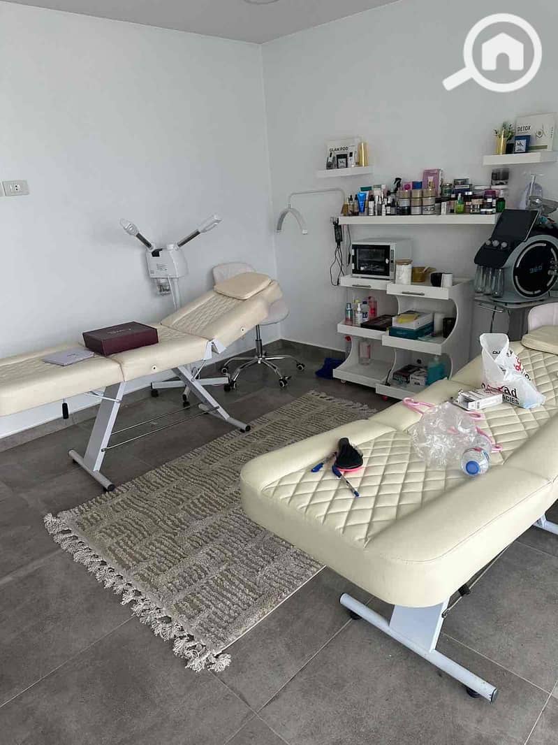 5 914eaf8d-5a34-4b99-b245-866ccb8c3f48. jpg