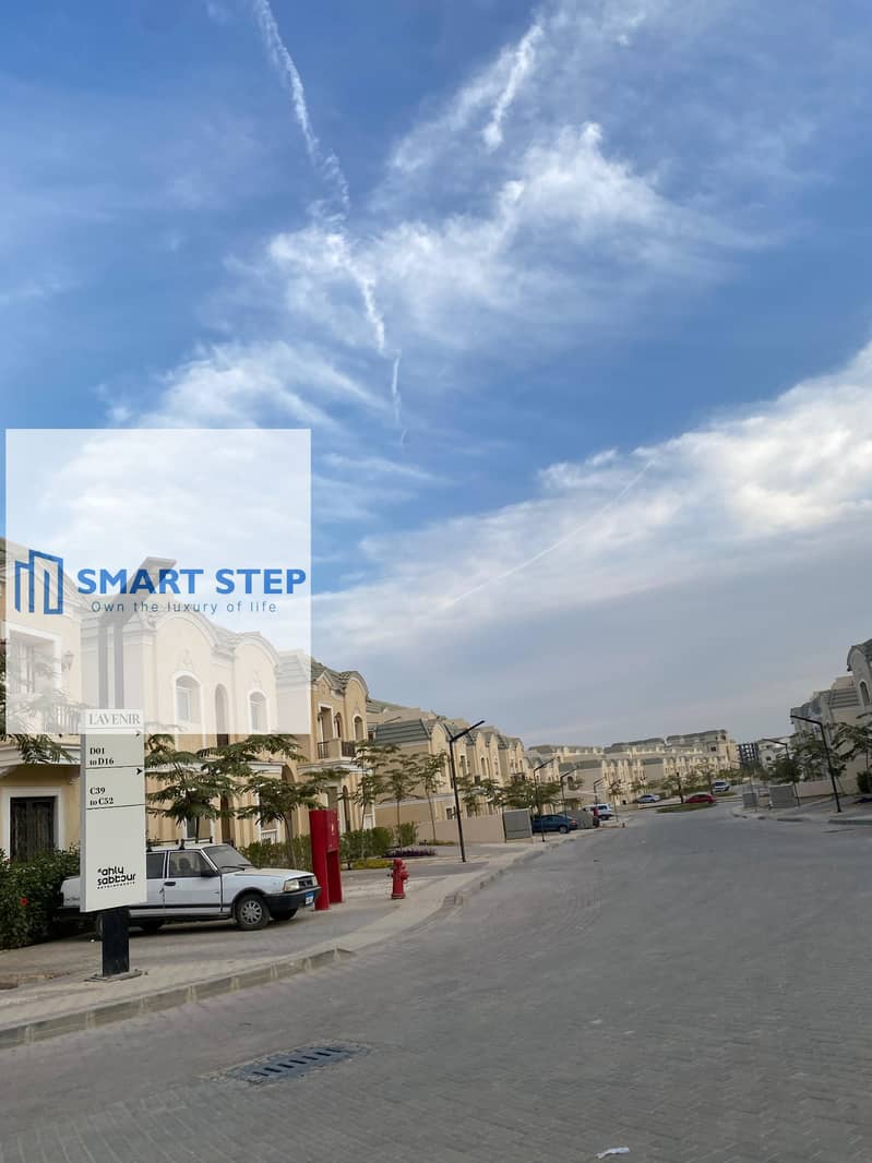 13 a32443e0-ffa7-4d7f-9d02-fd8faf0578e1. jpg