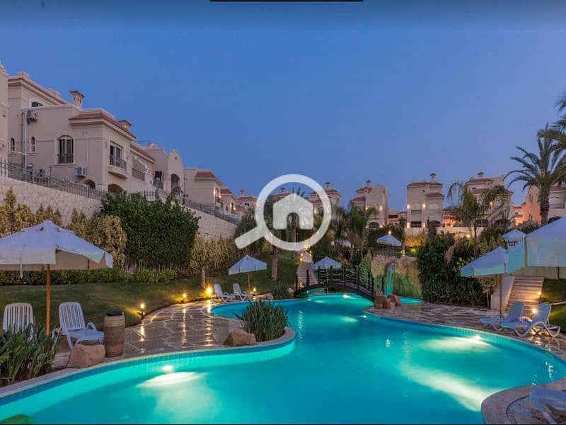 11 Night-view-for-swimming-pool-in-EL-PATIO-5_800x600. jpg