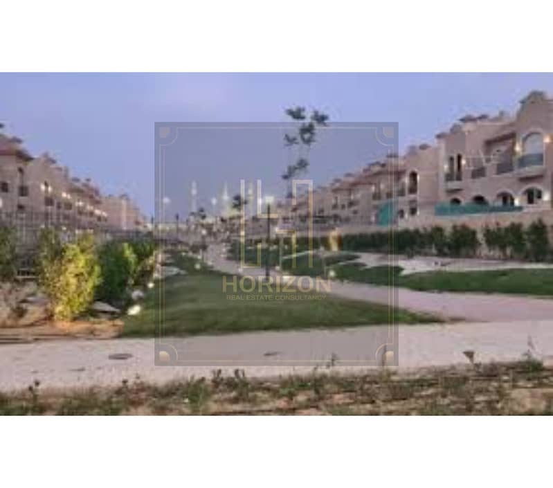 8 images (1). jfif. jpg