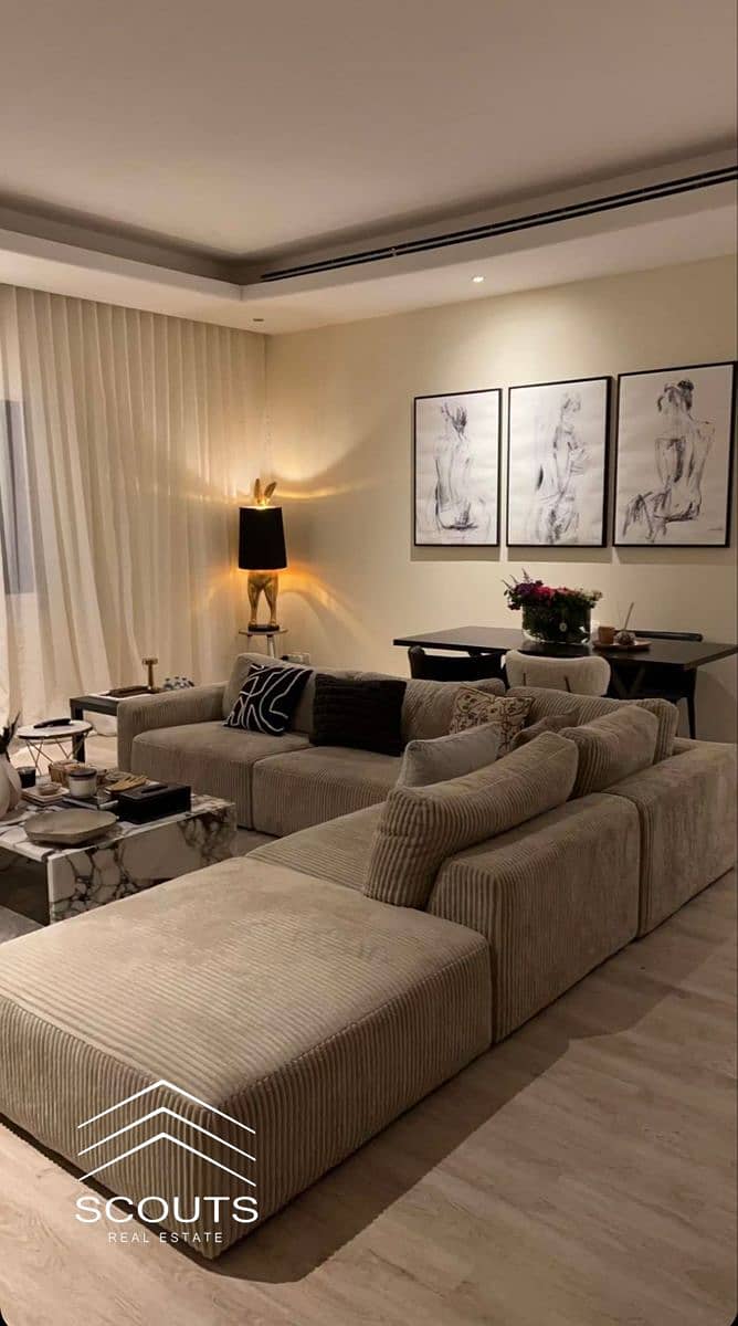 2 cea8add2-1e7d-49b7-8947-9c79f3363e00. jpeg