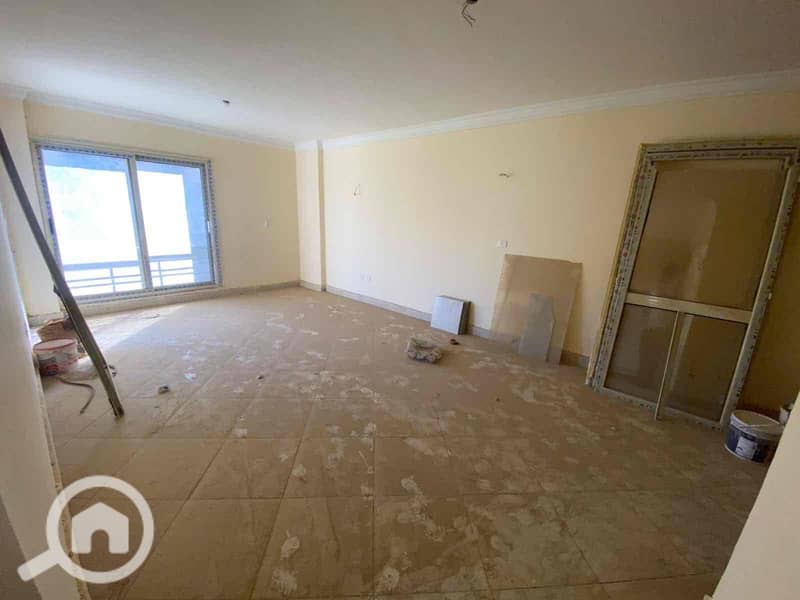 4 12a27d37-bd6a-4ae2-97d1-f9c0345d6d07. jpg