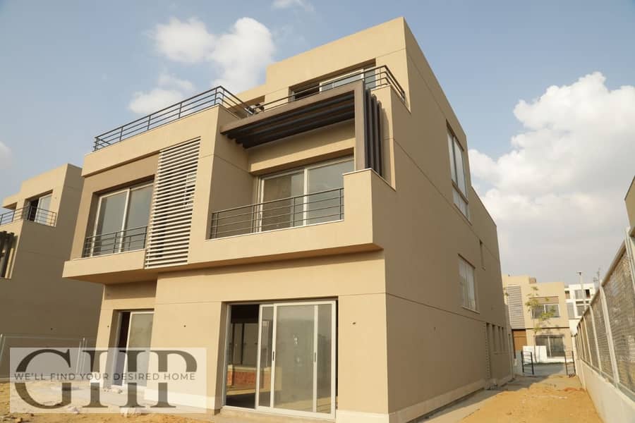 6 WhatsApp Image 2025-12-22 at 10.22. 23_04759227 - Copy. jpg