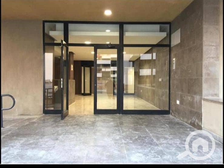 4 25c1d022-eb89-4d15-ad85-c4e921958d25. jpeg