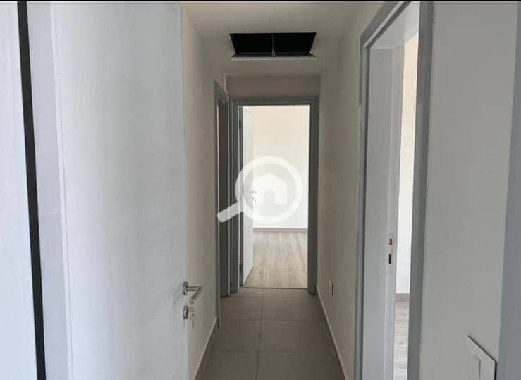 13 5f2cb825-a77d-4ee5-ac0e-f65fc45f9857. jpeg