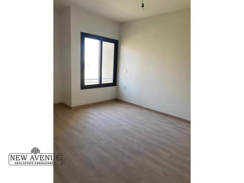 4 WhatsApp Image 2026-01-20 at 2.27. 18 PM (1). jpg