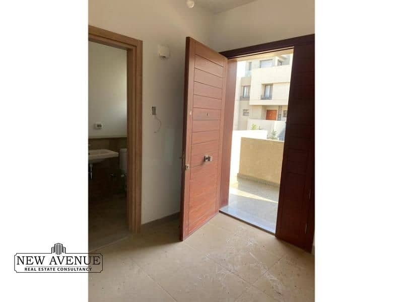 8 WhatsApp Image 2026-01-20 at 2.27. 19 PM (1). jpg