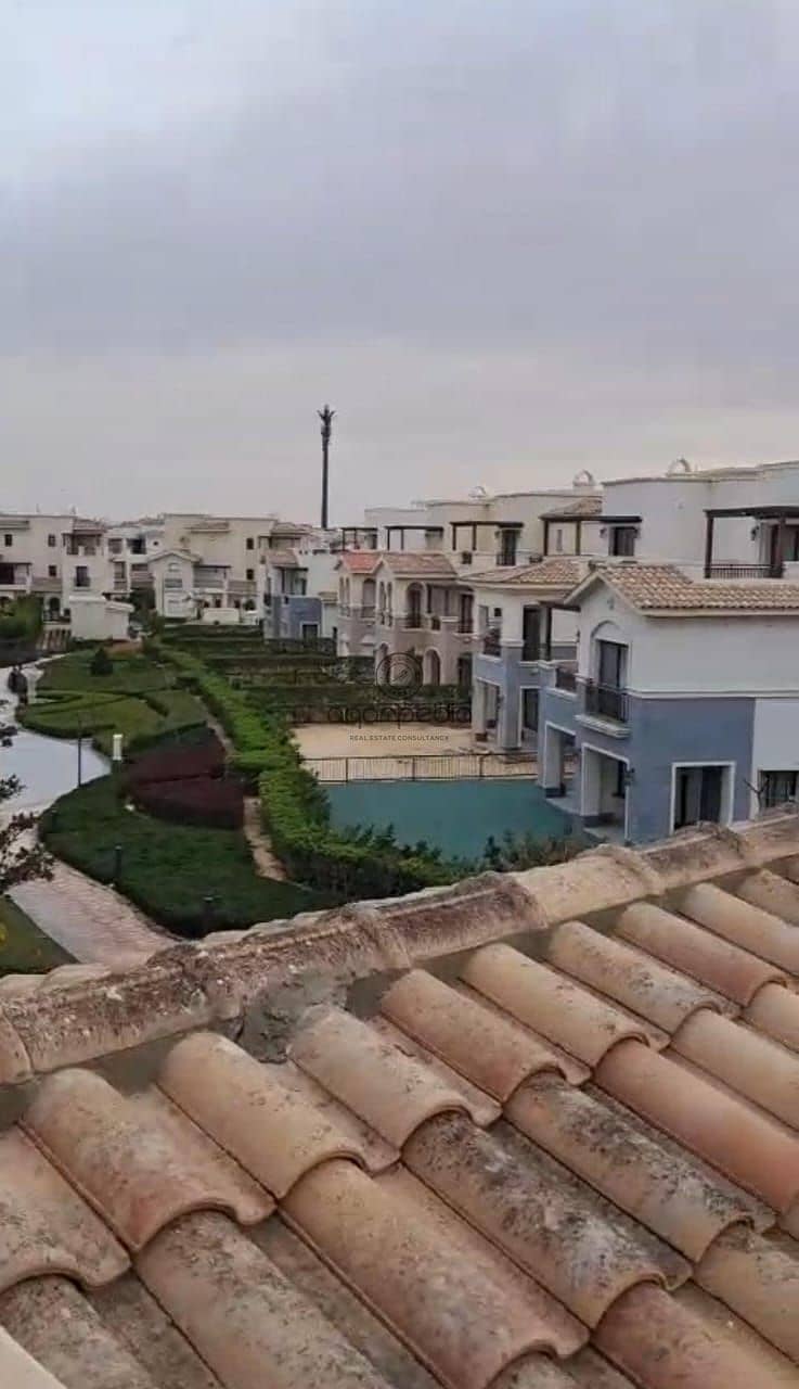 2 2f6044e8-8069-455a-904f-b52f528cea52. jpg