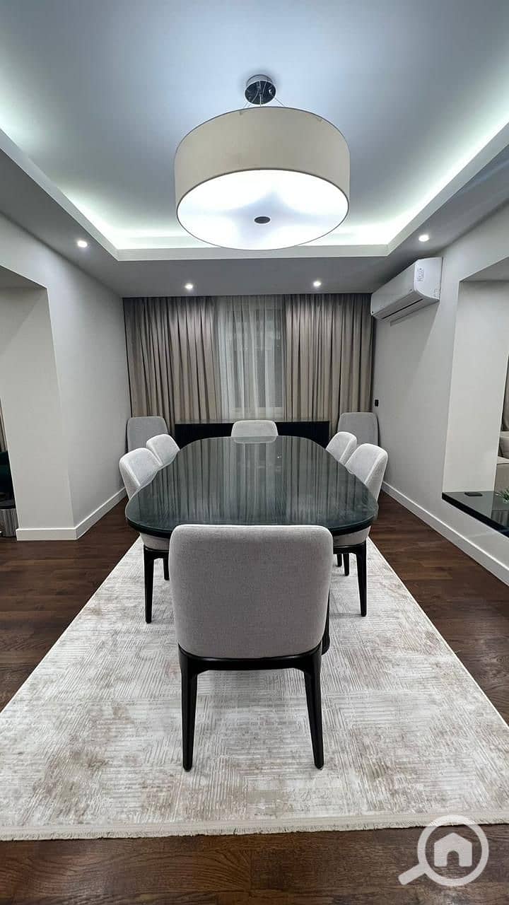 13 49bcedba-f046-42e4-80d7-58981470607b. jpg