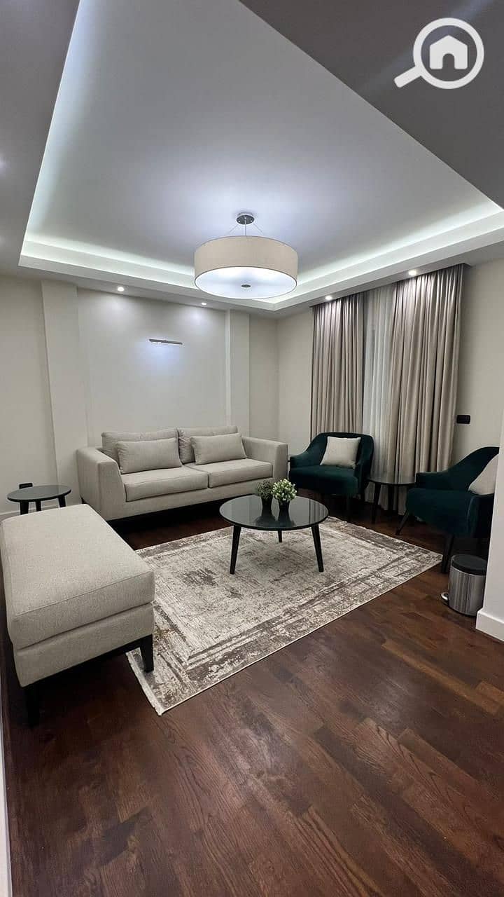 25 ddf58f96-db67-468c-9b1c-175e9f477024. jpg