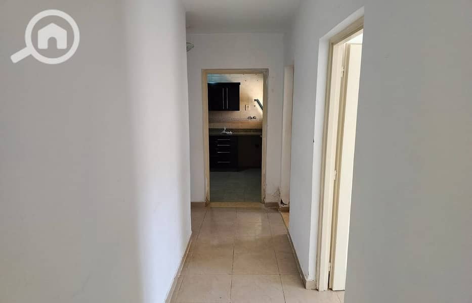 4 bb567081-26df-4610-9ba0-caf2452ecc85. jpeg