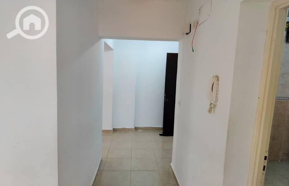 9 eff22e10-537c-41e8-8909-2116f50ecf69. jpeg