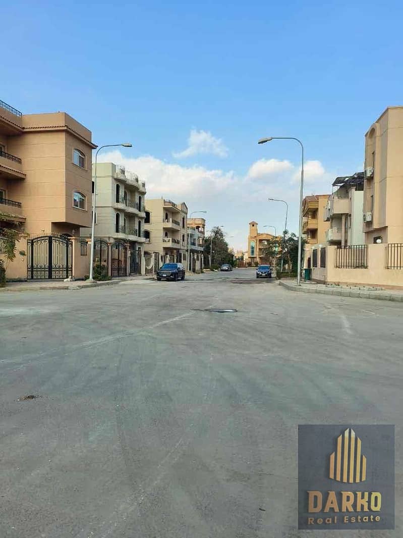 2 530de600-a999-43e2-a8df-8295a9e24a4a. jpg