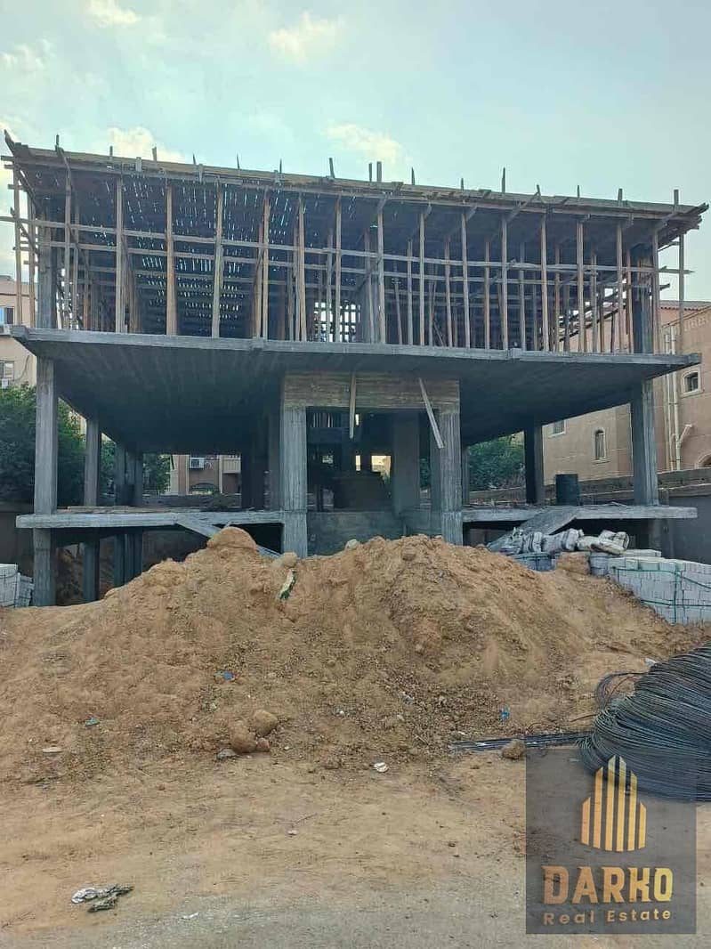 8 f83107cf-c89a-4815-862f-efa5ad1e8361. jpg