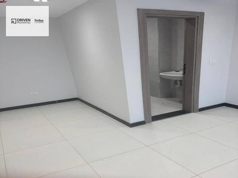 4 WhatsApp Image 2026-01-21 at 17.18. 43 (1). jpeg