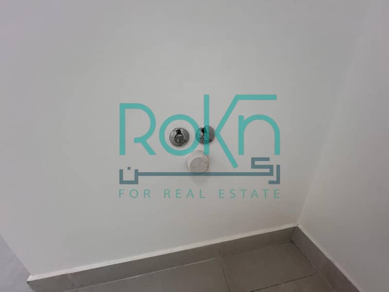 7 cda49f14-db02-443b-96b5-9a93c41dc488. jpg