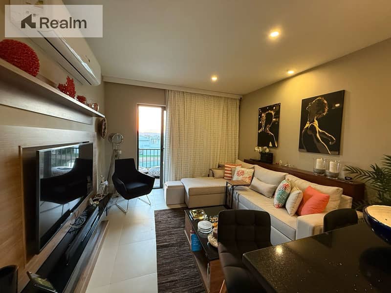 5 83d32bf9-216a-4bec-bdde-8a68ab4cdf14. jpg