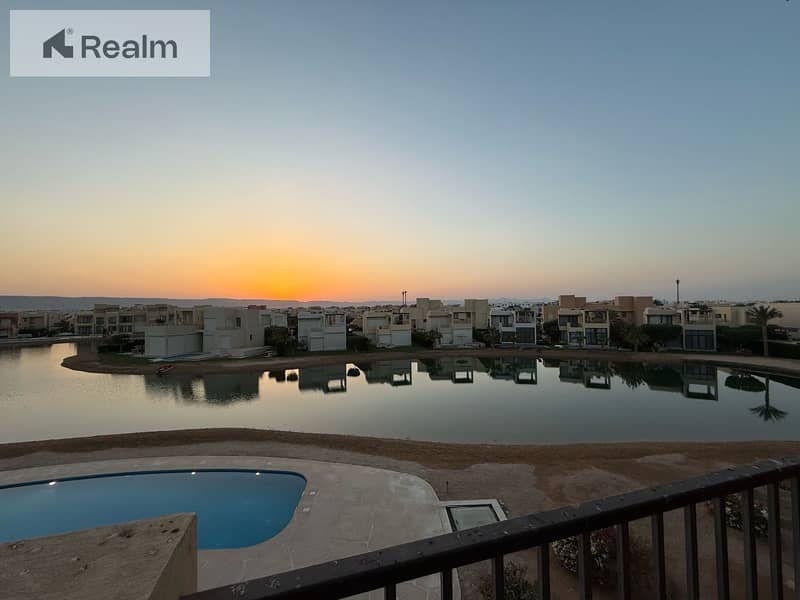 6 ea5fee57-4c9b-4d3e-a6fb-f818fb66fcb5. jpg