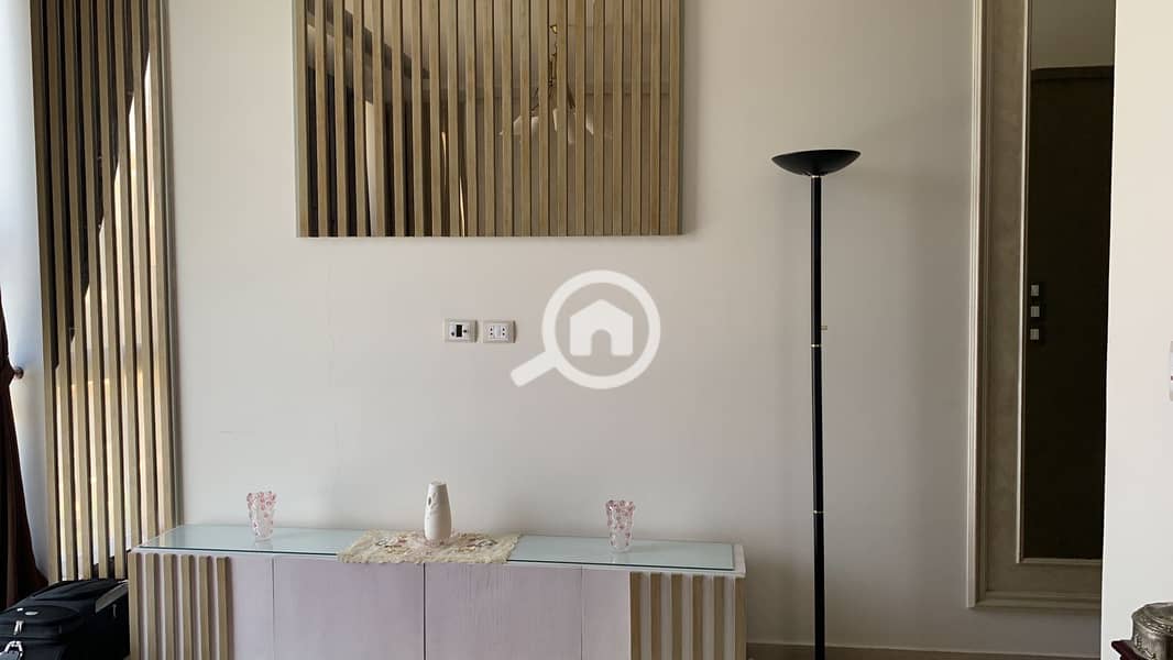 3 a2c9b718-096a-47ef-b253-1d7ad6ba5b94. jpg